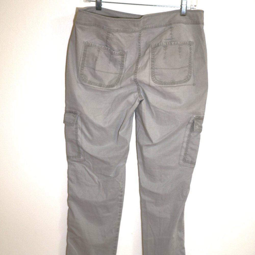 Eileen Fisher light gray colored jeans - Picture 2 of 5